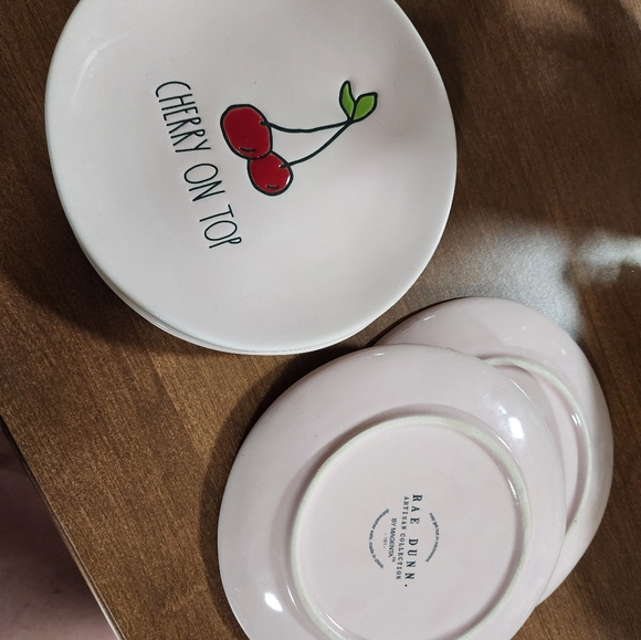 Set of 3 Rae Dunn Dessert Plates - Picture 3 of 3
